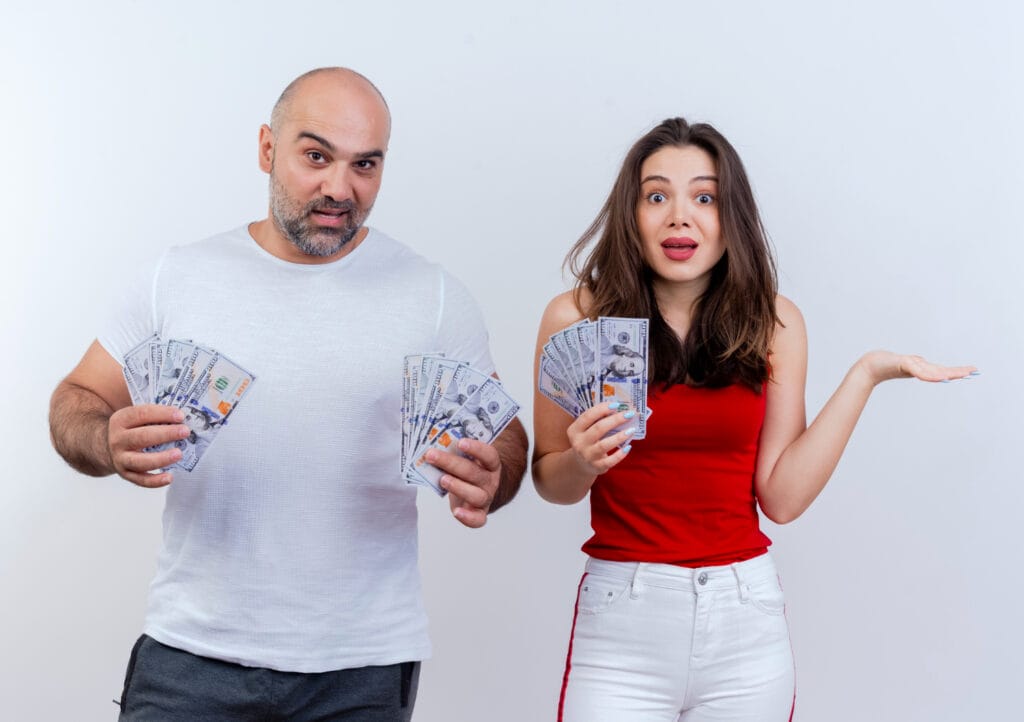 Payday loan vs installment loan vs personal loan comparison in Canada showing repayment terms and borrowing options